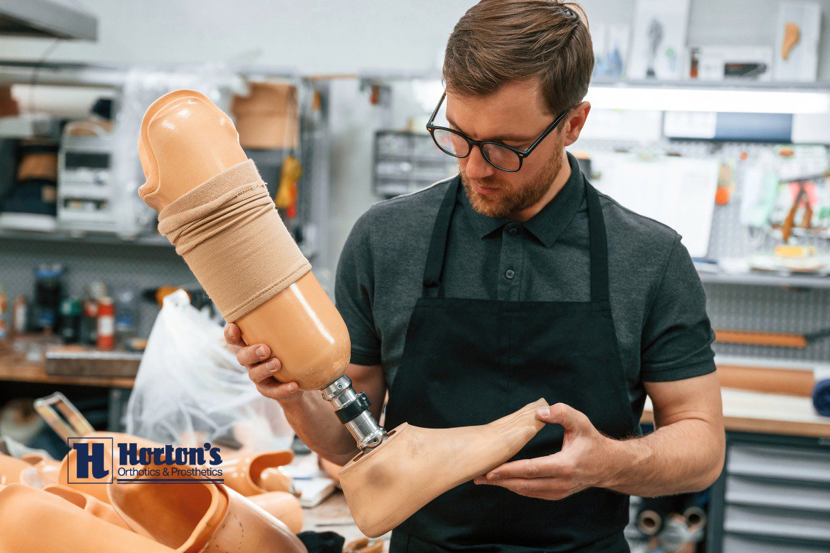 prosthesis vs prosthetic